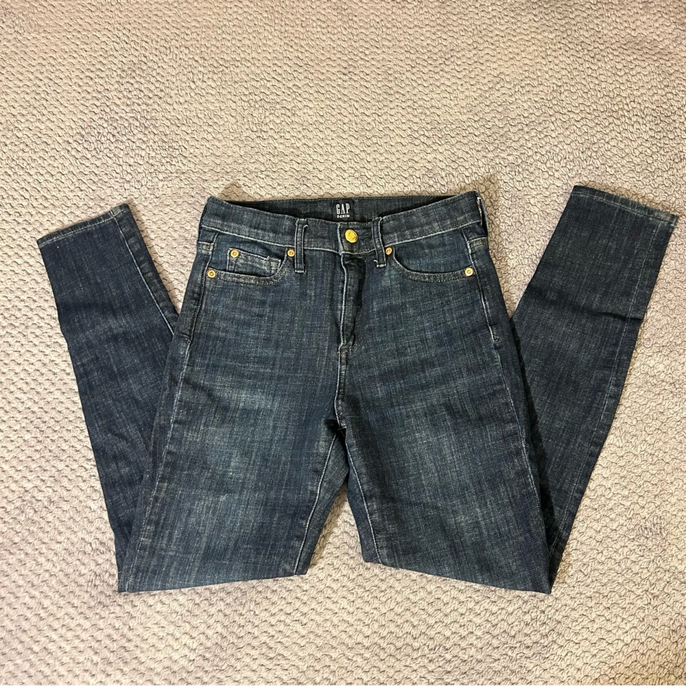 Gap true skinny jeans 25p